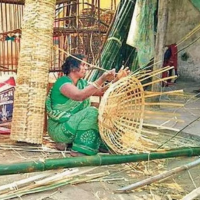 Meet Our Artisan kalapana making bamboo productsn